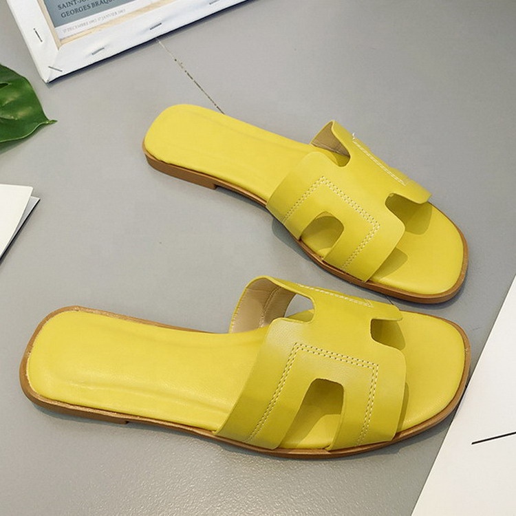 High Quality Flat Heel Women’s Sandals (6)