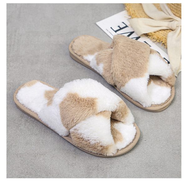 Wholesale animal lamb fuzzy slippers for women (2)